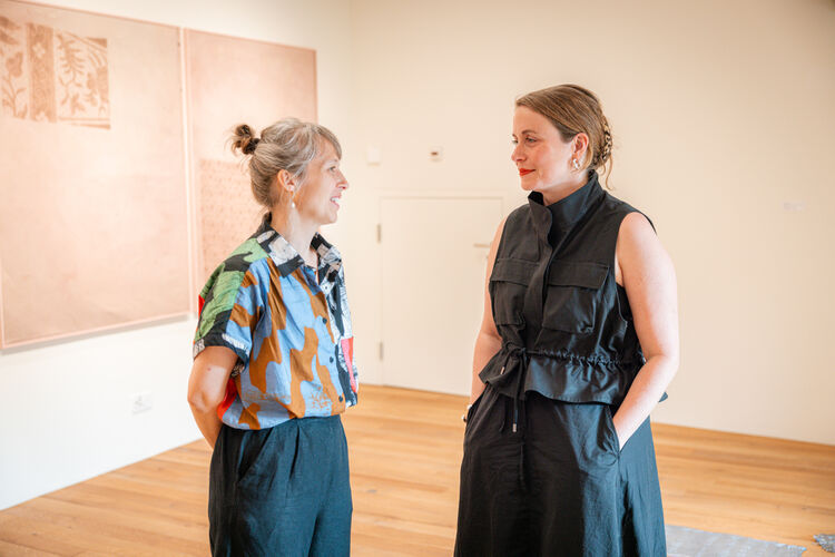Julia Wolf und Denise Bertschi © Roberta Fele
